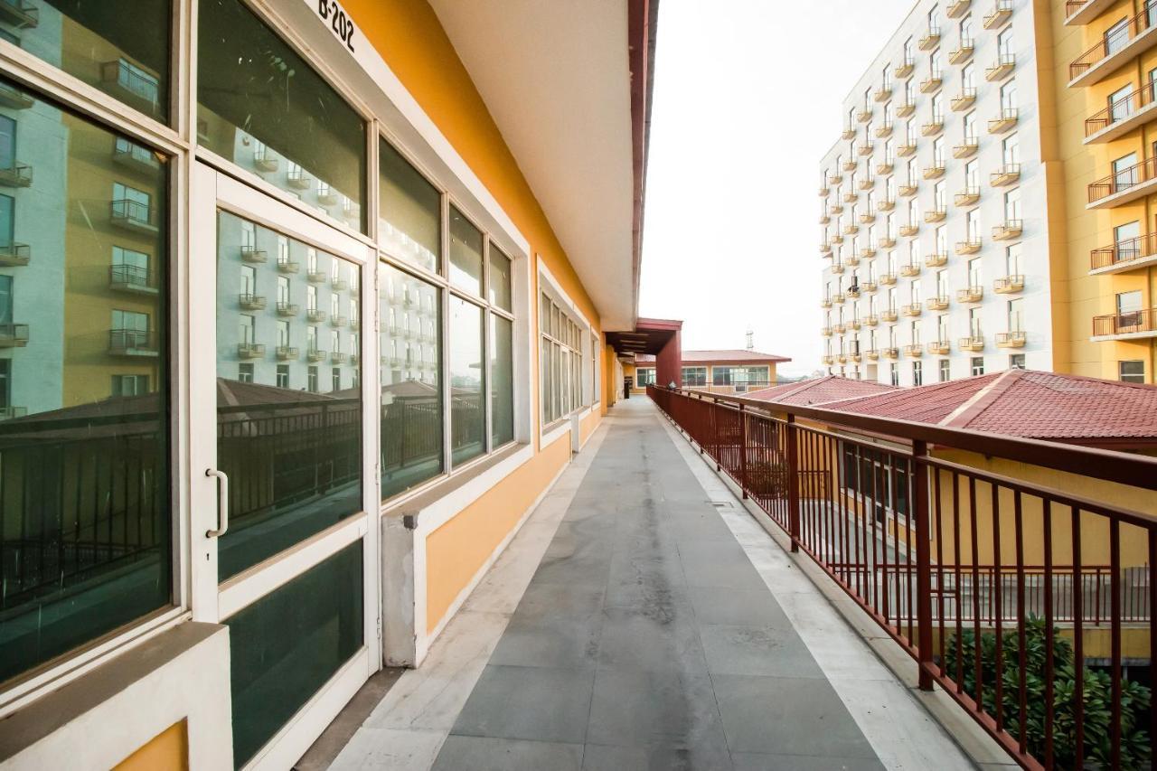 فريد آباد Hotel Grand 81 المظهر الخارجي الصورة